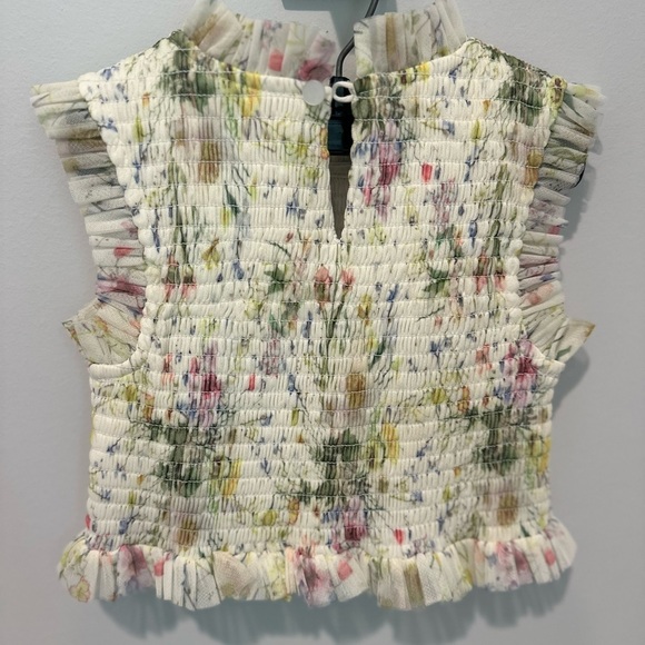 Gingersnap Girls Printed Smocked Top - Size 6 - Picture 3 of 5